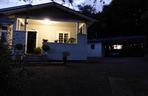 Bethlehem Apartment | Bungalow on Bell Common