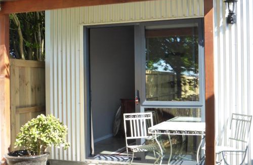 Bethlehem Apartment | Bungalow on Bell Common