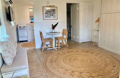 Alta Vista House | Bungalow on the Park-West
