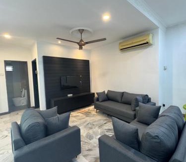 Bandar Sri Sendayan House | Bungalow Pool Villa