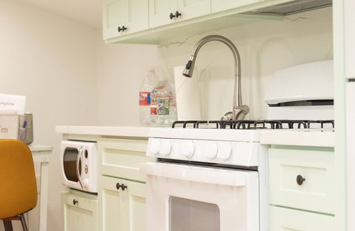 Phillips House | Bungalow! Private, upstairs, well appointed space!
