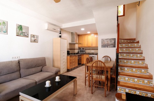 Santa Pola House | Bungalow 'Villa Ines' with Sea View, Private Terrace and Air Conditioning