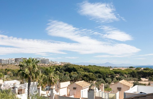 Gran Alacant House | Bungalow 'Villa Matías' with Sea View, Wi-Fi and Air Conditioning