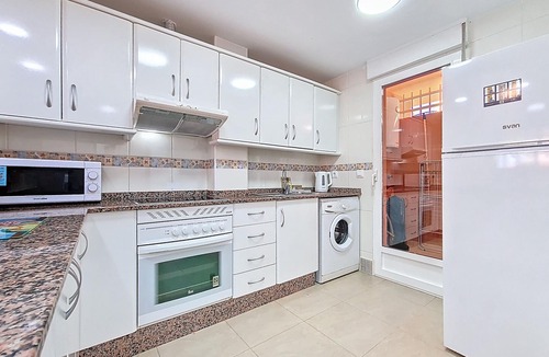 Mar de Cristal Ski Chalet | Bungalow w/private roof terrace and patio, free wifi, communal pool