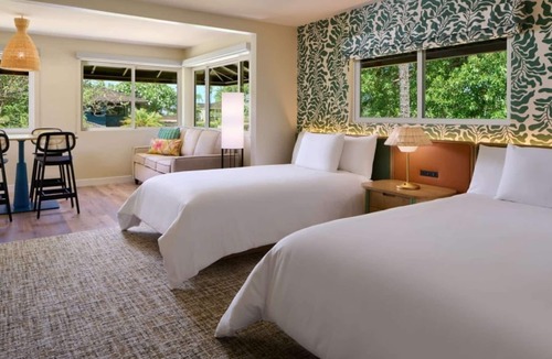 Kaanapali Hotel | Bungalow with Garden View + Kitchen + Pool Access