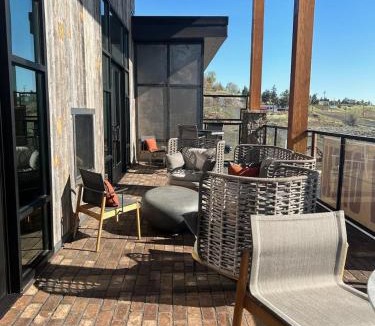 Madras Hotel | Bunk House