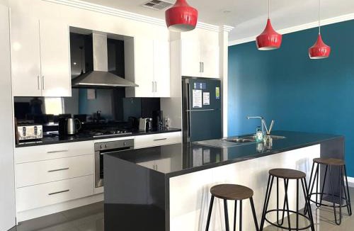 Port Hughes House | Bunker View