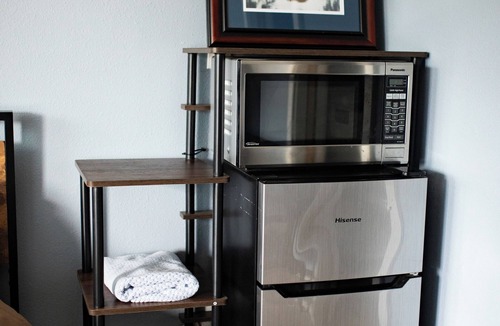 Roseburg Apartment | Bunkhouse Bear Room -Private Studio Retreat