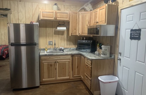Blackwell Other | BunkHouse, hunters home away from home