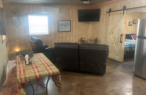 Blackwell Other | BunkHouse, hunters home away from home