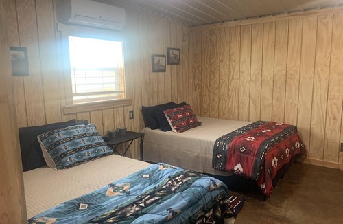 Blackwell Other | BunkHouse, hunters home away from home