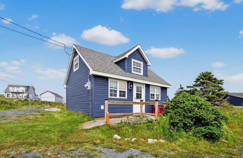 Peggy's Cove House | Bunkie in Peggys Cove, Canada