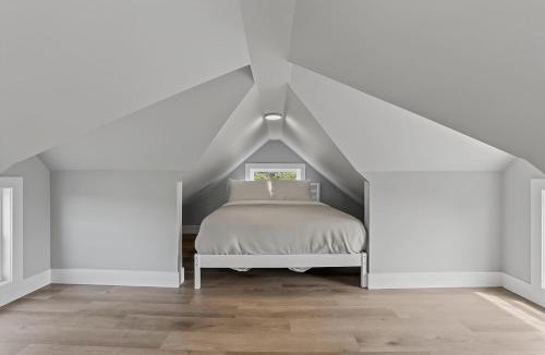 Peggy's Cove House | Bunkie in Peggys Cove, Canada