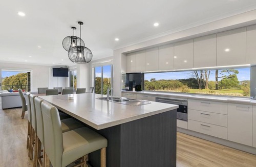 Cape Woolamai House | Bunya By The Sea - Absolute Beach Front - Luxury Accommodation - Ocean Views