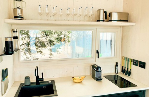 Drage House | BUQEZ ECO RESORT - Beach Villa 28 - Directly by beach