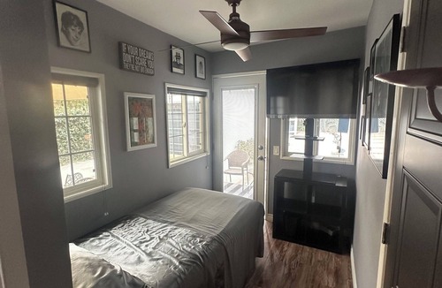 Burbank House | Burbank Private Efficiency Unit