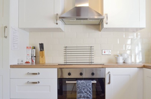 Hundall Cottage | Burdettes Cottage - 25349