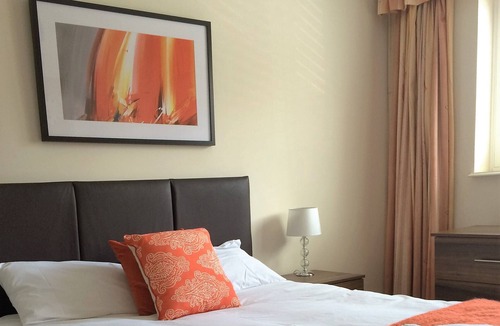 Burghfield House | Burgh House