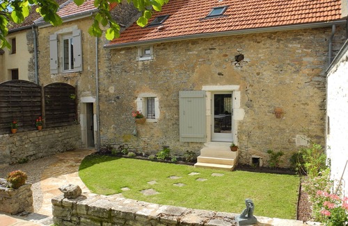 Saint-Romain House | Burgundian cabotte