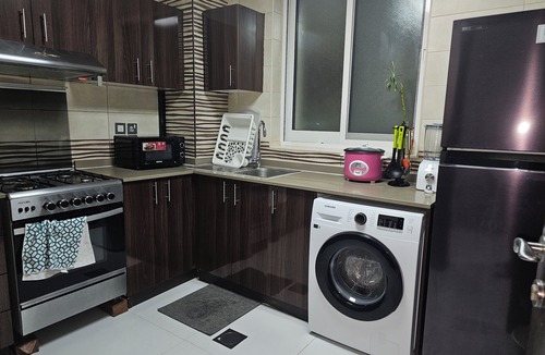 Dubai Apartment | Burj khalifa overlooking night views, city views, sunrise relaxing from balcony