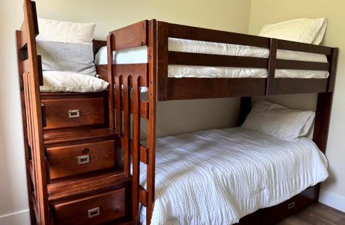 Burk's Falls Cabin | Burk Falls Escape 2 Bed1Bath