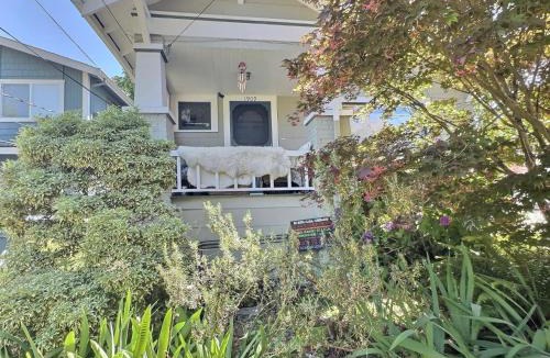 Wallingford House | Burke House - 1909