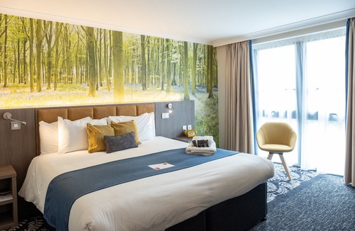 Loughborough Hotel | Burleigh Court Hotel