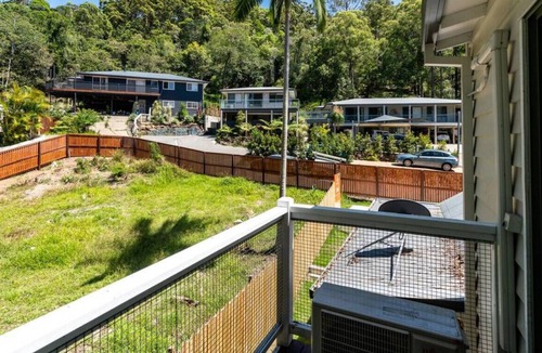 West Burleigh House | Burleigh Glen Cottage