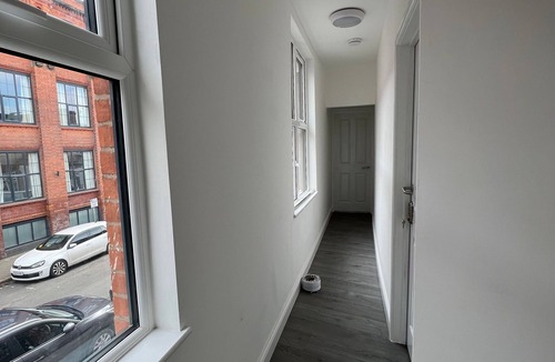 Oadby House | Burleigh House - 3 Bed