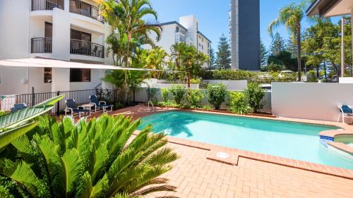 Burleigh Heads Apartment | Burleigh on the Beach