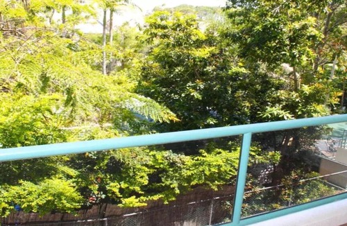 Burleigh Heads Apartment | Burleigh Terraces 11 Short stroll to Beach