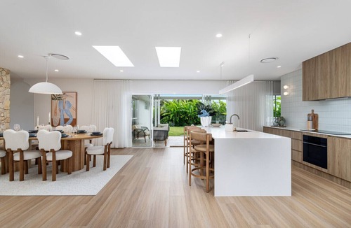 Burleigh Waters House | Burleigh Waters Luxury