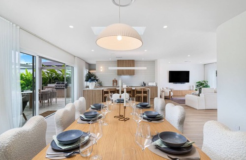 Burleigh Waters House | Burleigh Waters Luxury