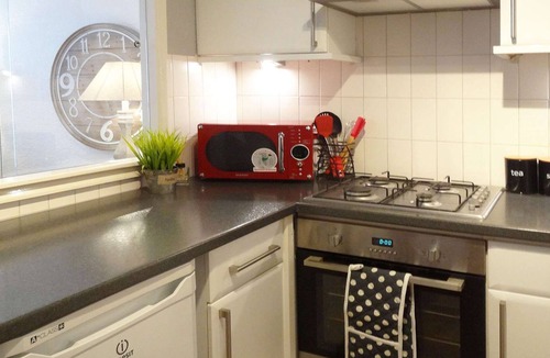 Kemptown Apartment | Burlington Beach Apartment