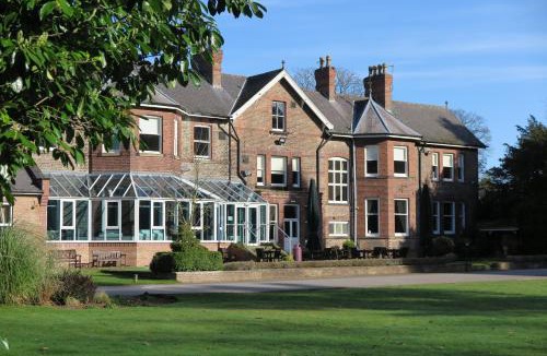 York Hotel | Burn Hall Hotel