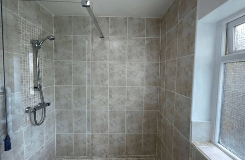 Slough House | Burnham/Slough Spacious Four Bedroom House