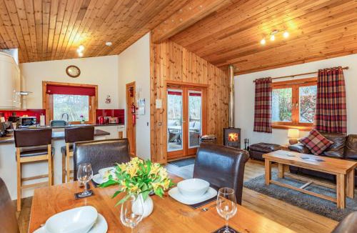 Torlundy House | Burnside Lodge