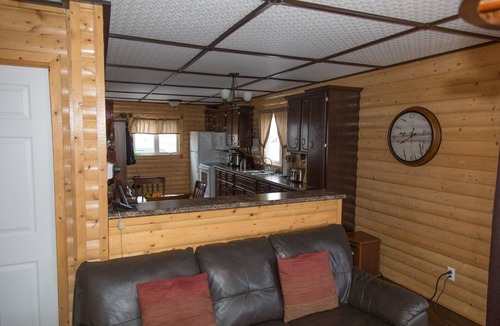 Raleigh Cottage | Burnt Cape Cabins