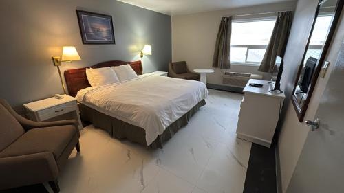 Thompson Hotel | Burntwood Hotel and Restaurant