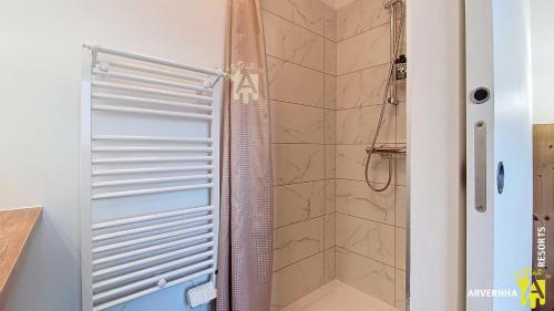 Murol House | Buron St Roch