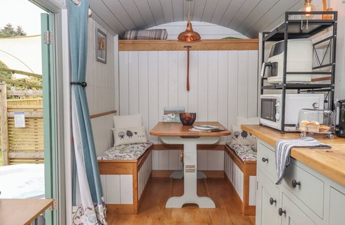 Swimbridge Cottage | Burr 1 Shepherds Hut