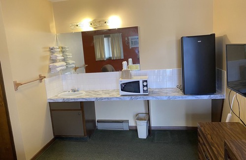 Algona Hotel | Burr Oak Motel