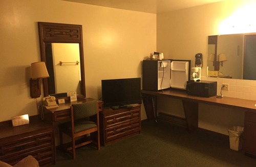 Algona Hotel | Burr Oak Motel