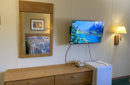 Algona Hotel | Burr Oak Motel