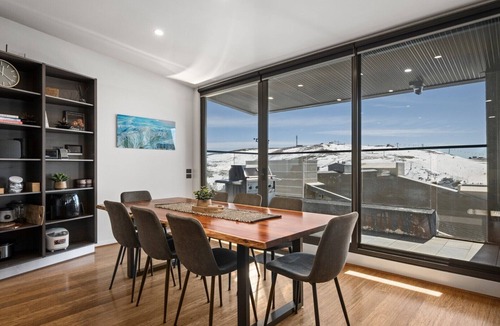 Hotham Heights Ski Chalet | Burramungee - Mt Hotham