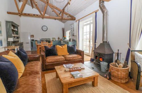 Ottery St Mary House | Burrows