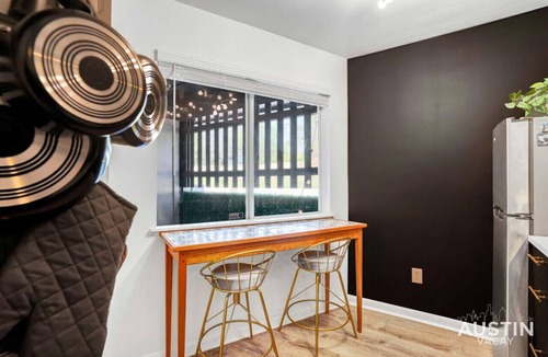 East Riverside - Oltorf Condo | Burton #231 xxxxxxxx