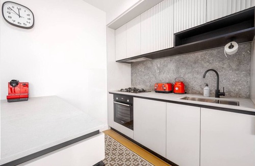 Burwood East Apartment | Burwood Boulevard Beauty