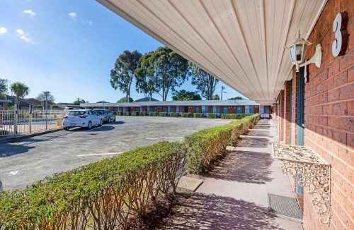 Burwood East Hotel | Burwood East Motel