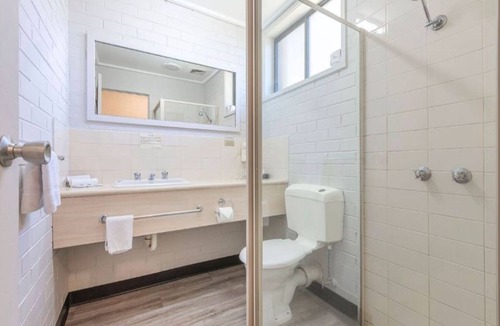 Burwood East Hotel | Burwood East Motel